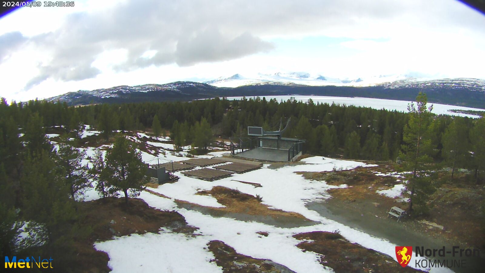 Webkamera ved Høgfjellscena ved Rondane - Klikk for stort bilde